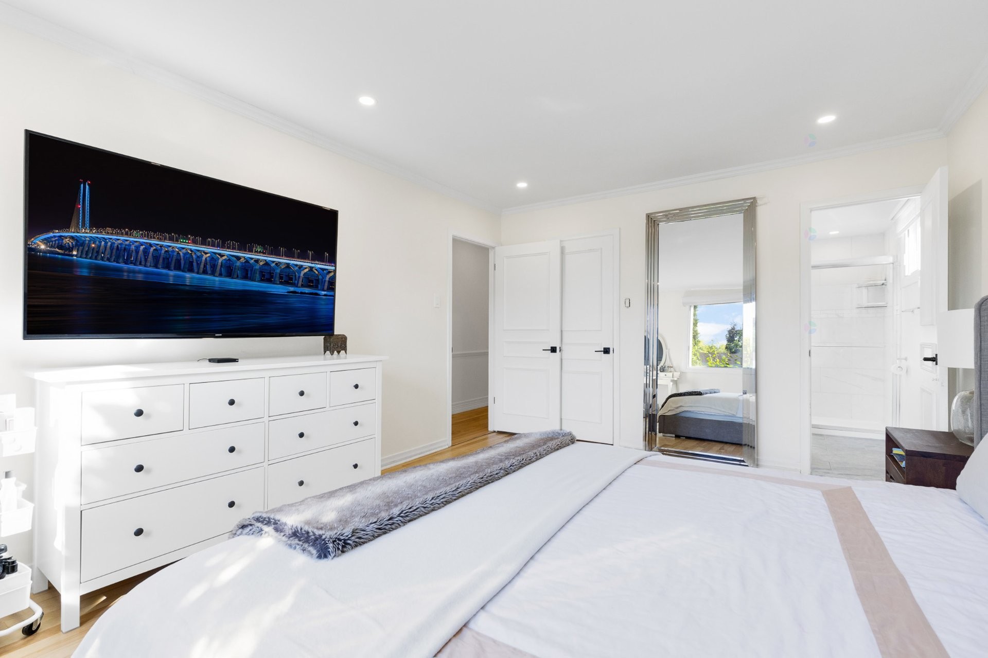 









129


Rue Wilson

,
Dollard-des-Ormeaux,




QC
H9A1W7

