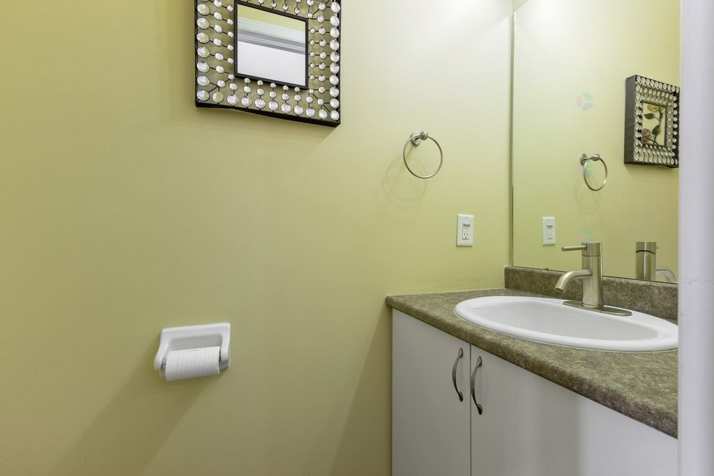 









65


Rue Alphonse-Daudet

,
Gatineau (Aylmer),




QC
J9J3Y7

