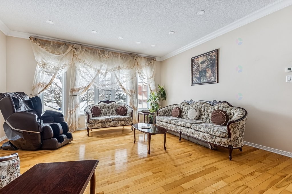 









65


Rue Alphonse-Daudet

,
Gatineau (Aylmer),




QC
J9J3Y7

