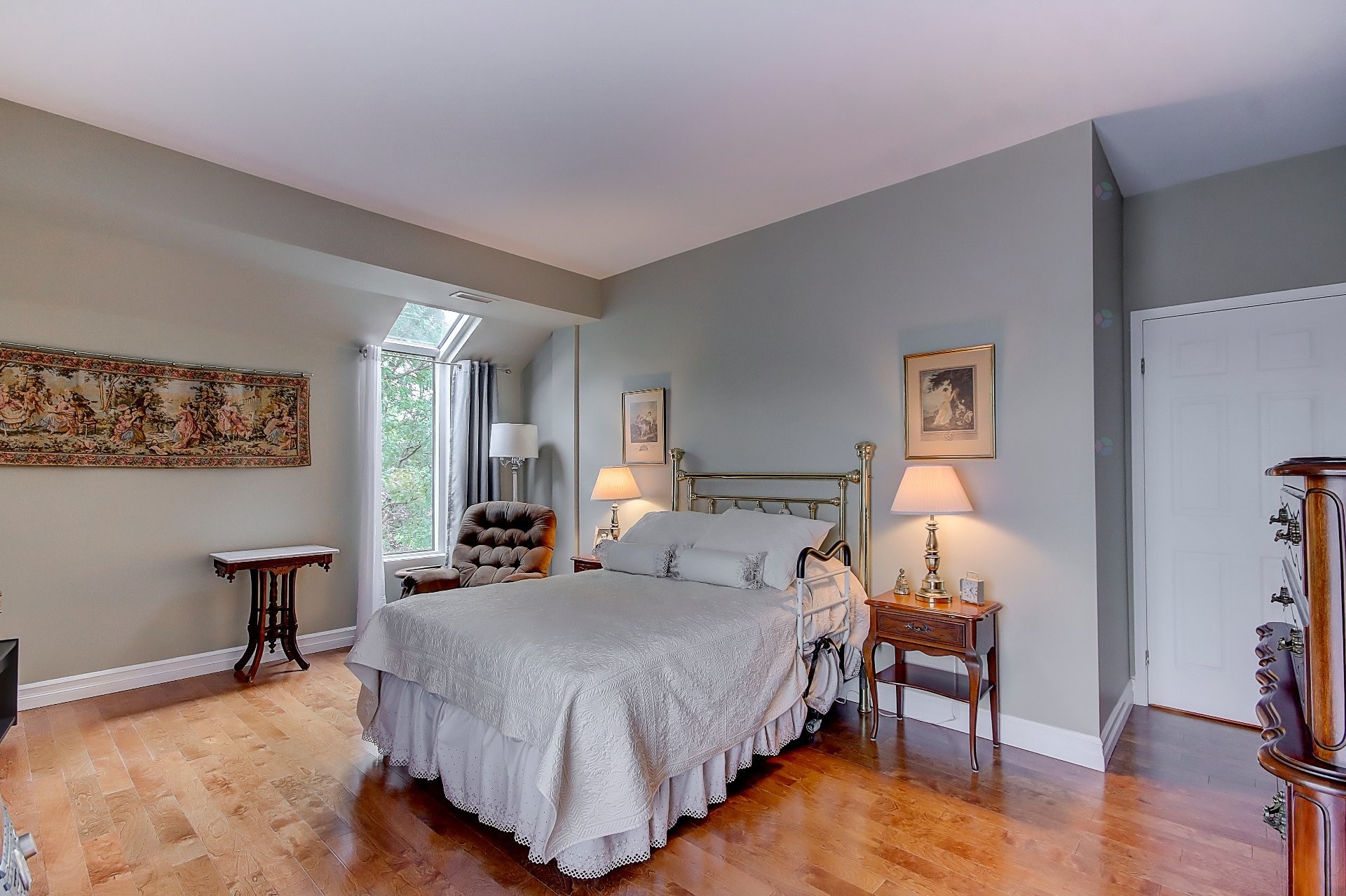 









1645


Rue Gauthier

, 42,
Saint-Bruno-de-Montarville,




QC
J3V5Y4

