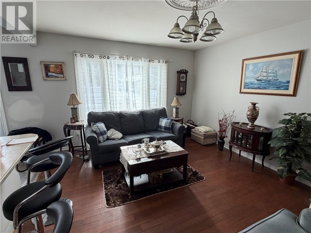 












58 Washington Crescent

,
Elliot Lake,




Ontario
P3A2L7

