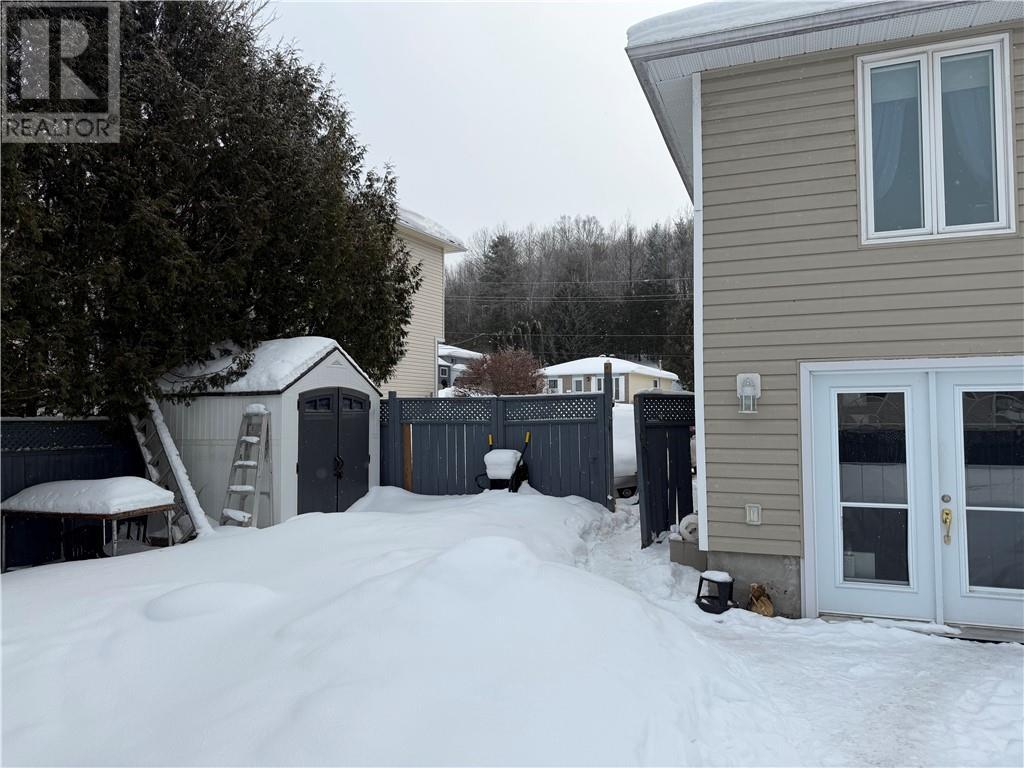 












58 Washington Crescent

,
Elliot Lake,




Ontario
P3A2L7

