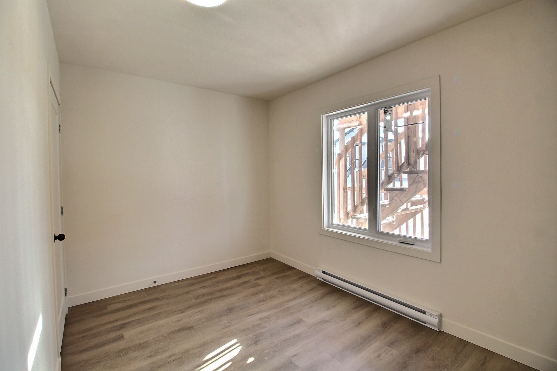 









249

 - 251


Rue St-Joseph

,
Val-des-Sources,




QC
J1T1E5

