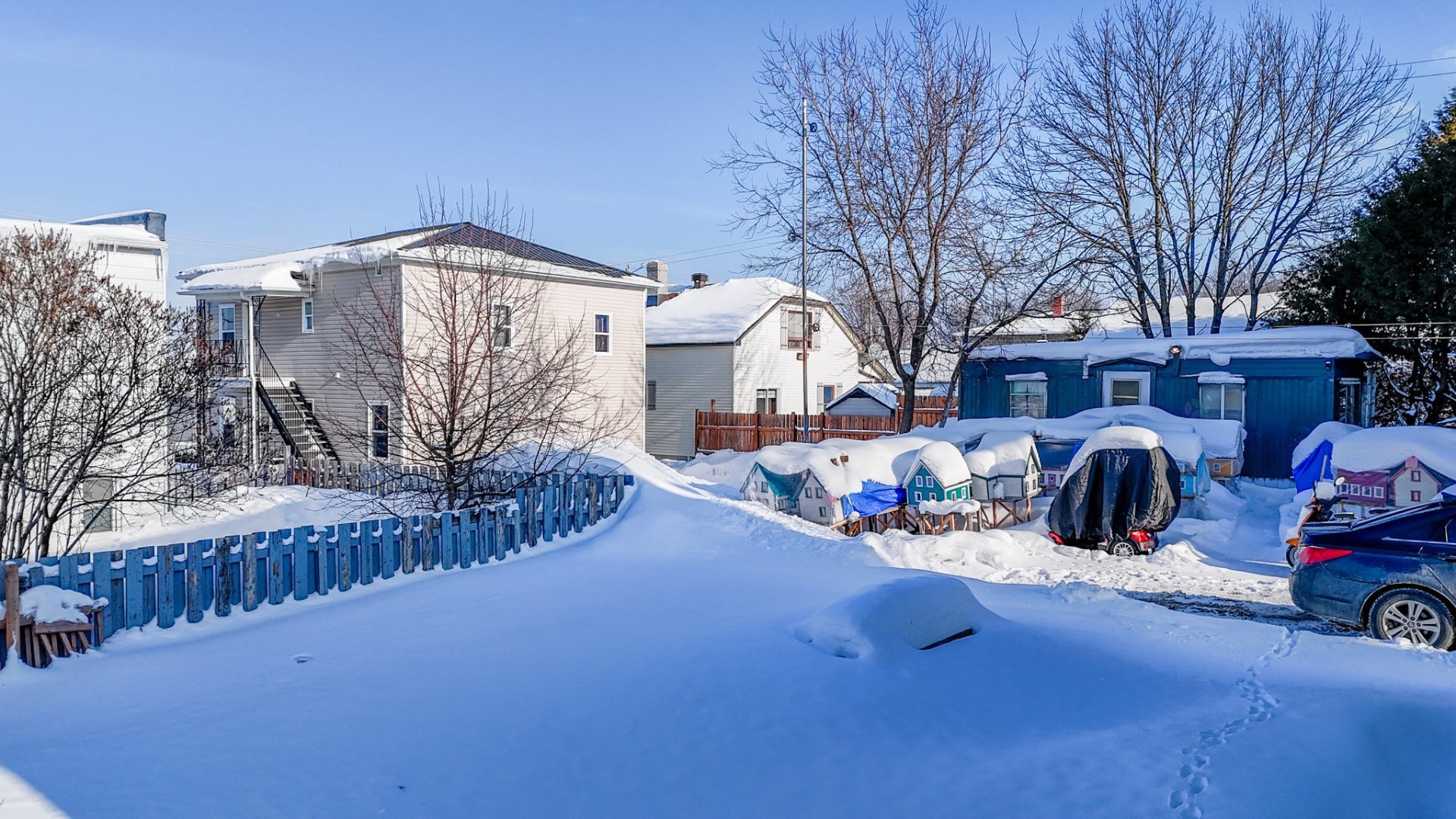 









249

 - 251


Rue St-Joseph

,
Val-des-Sources,




QC
J1T1E5

