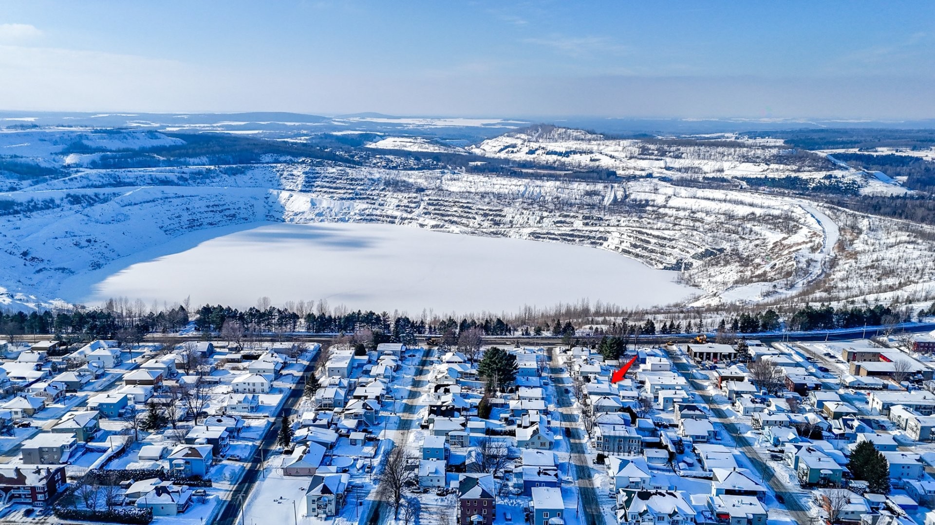 









249

 - 251


Rue St-Joseph

,
Val-des-Sources,




QC
J1T1E5

