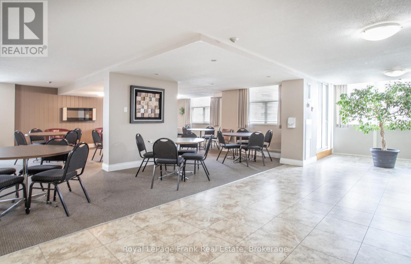 












909 - 44 FALBY COURT E

,
Ajax,




Ontario
L1S3L1

