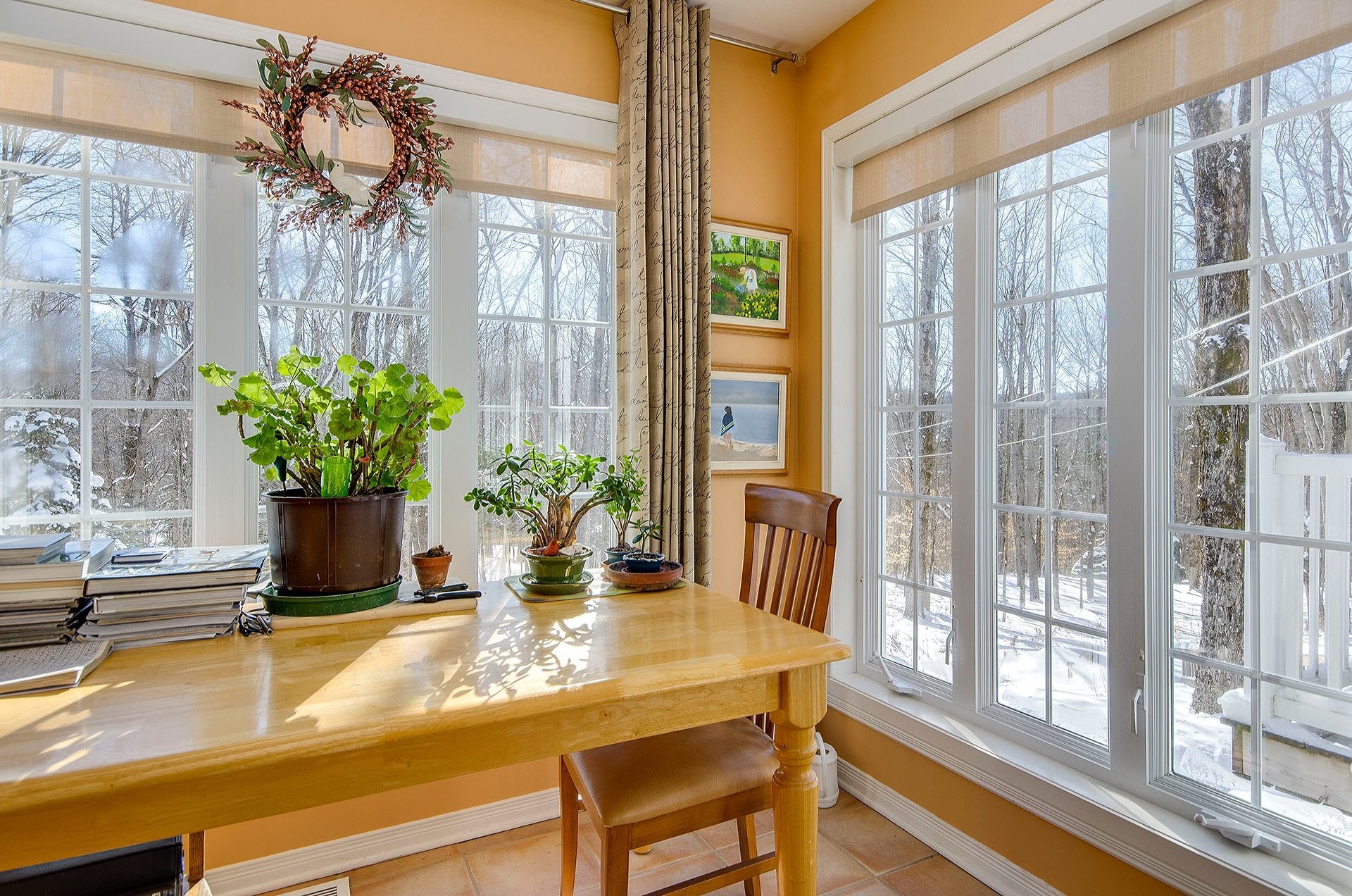 









725


Ch. du Boisé

,
Sutton,




QC
J0E2K0

