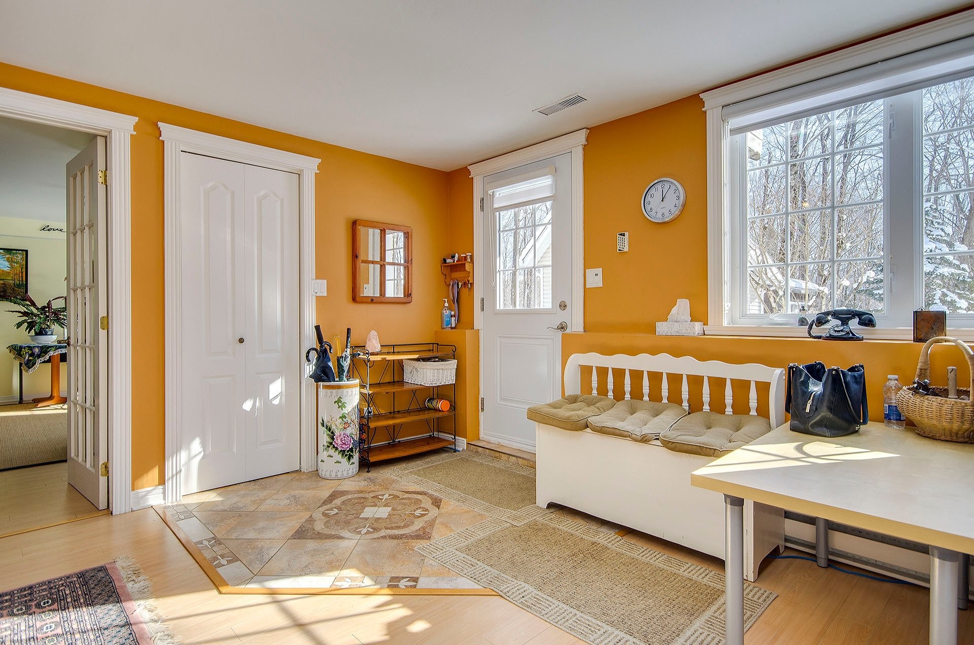 









725


Ch. du Boisé

,
Sutton,




QC
J0E2K0

