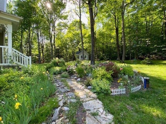 









725


Ch. du Boisé

,
Sutton,




QC
J0E2K0

