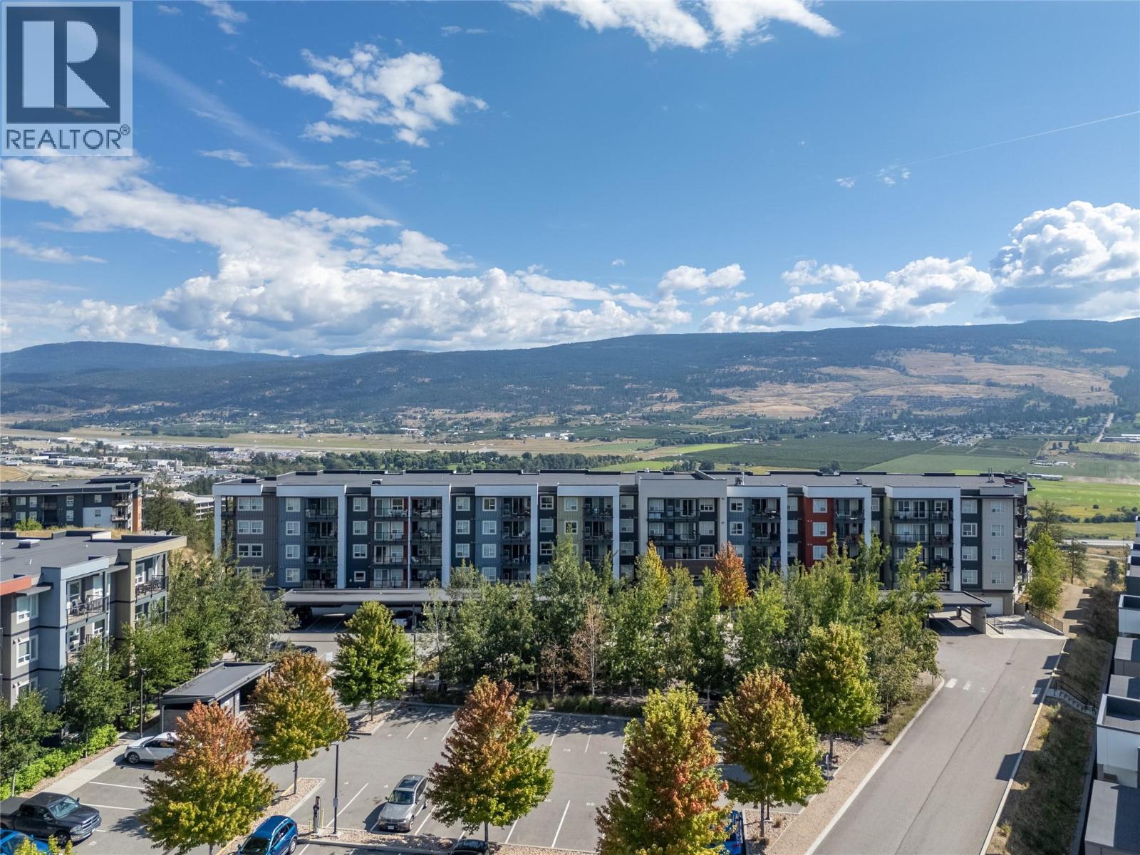 












775 ACADEMY Way Unit# PH17

,
Kelowna,




British Columbia
V1V0A5

