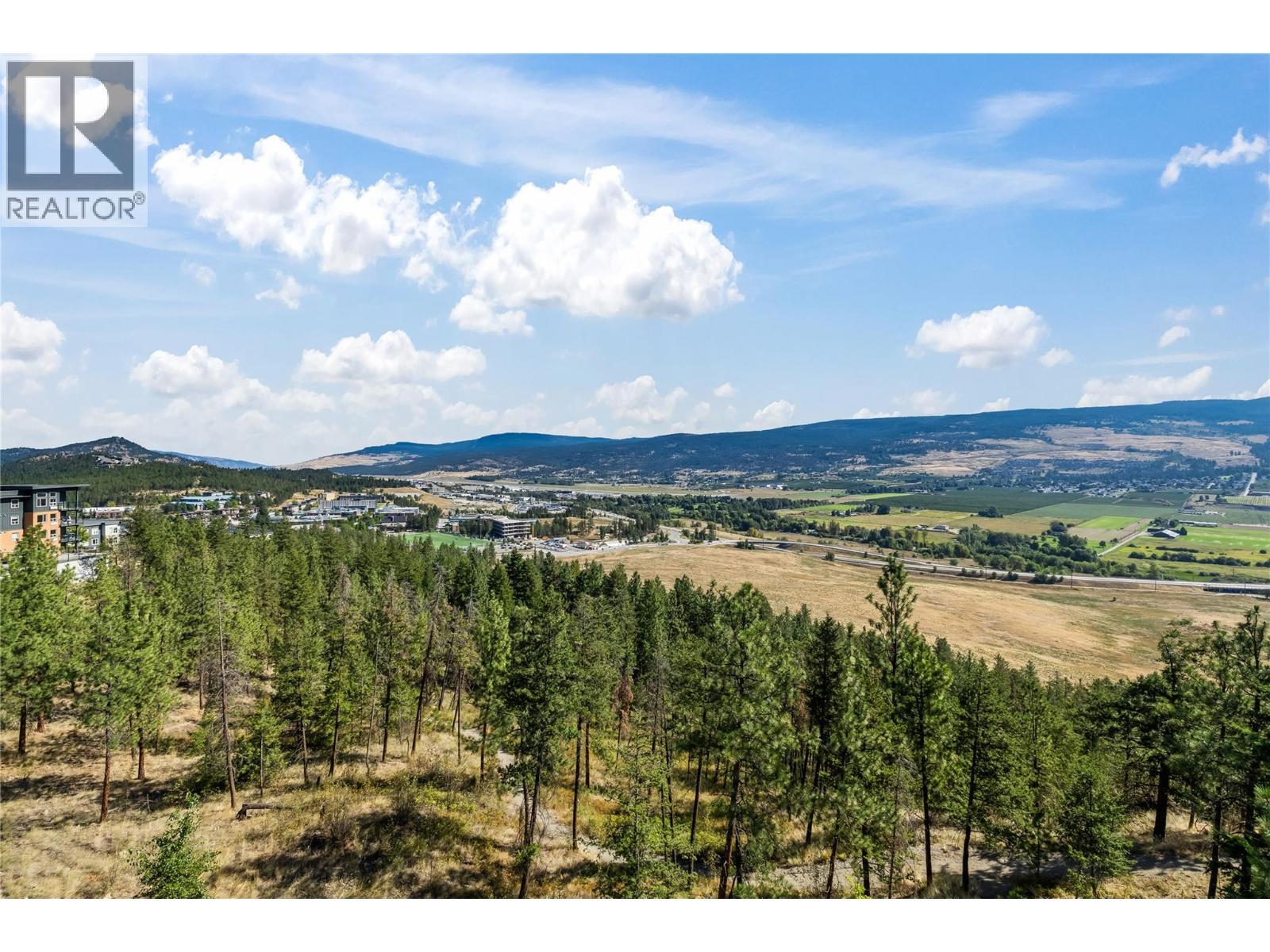 












775 ACADEMY Way Unit# PH17

,
Kelowna,




British Columbia
V1V0A5

