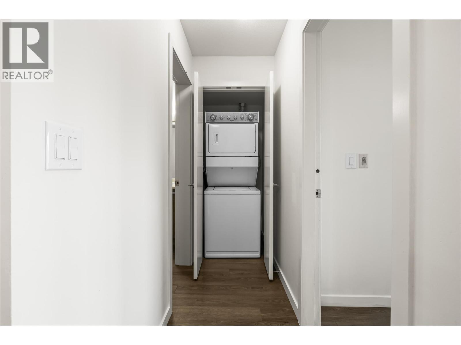 












775 ACADEMY Way Unit# PH17

,
Kelowna,




British Columbia
V1V0A5

