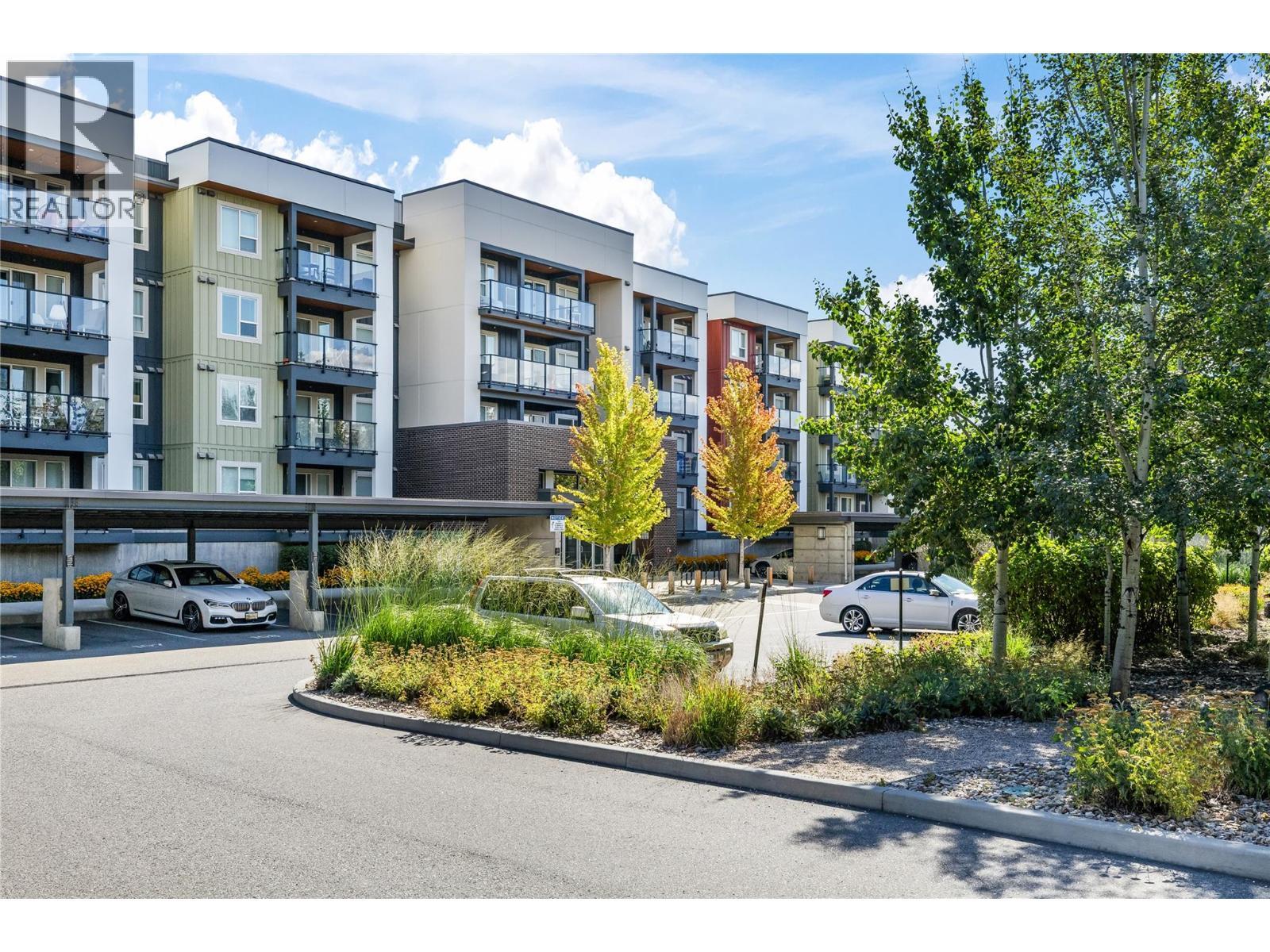 












775 ACADEMY Way Unit# PH17

,
Kelowna,




British Columbia
V1V0A5

