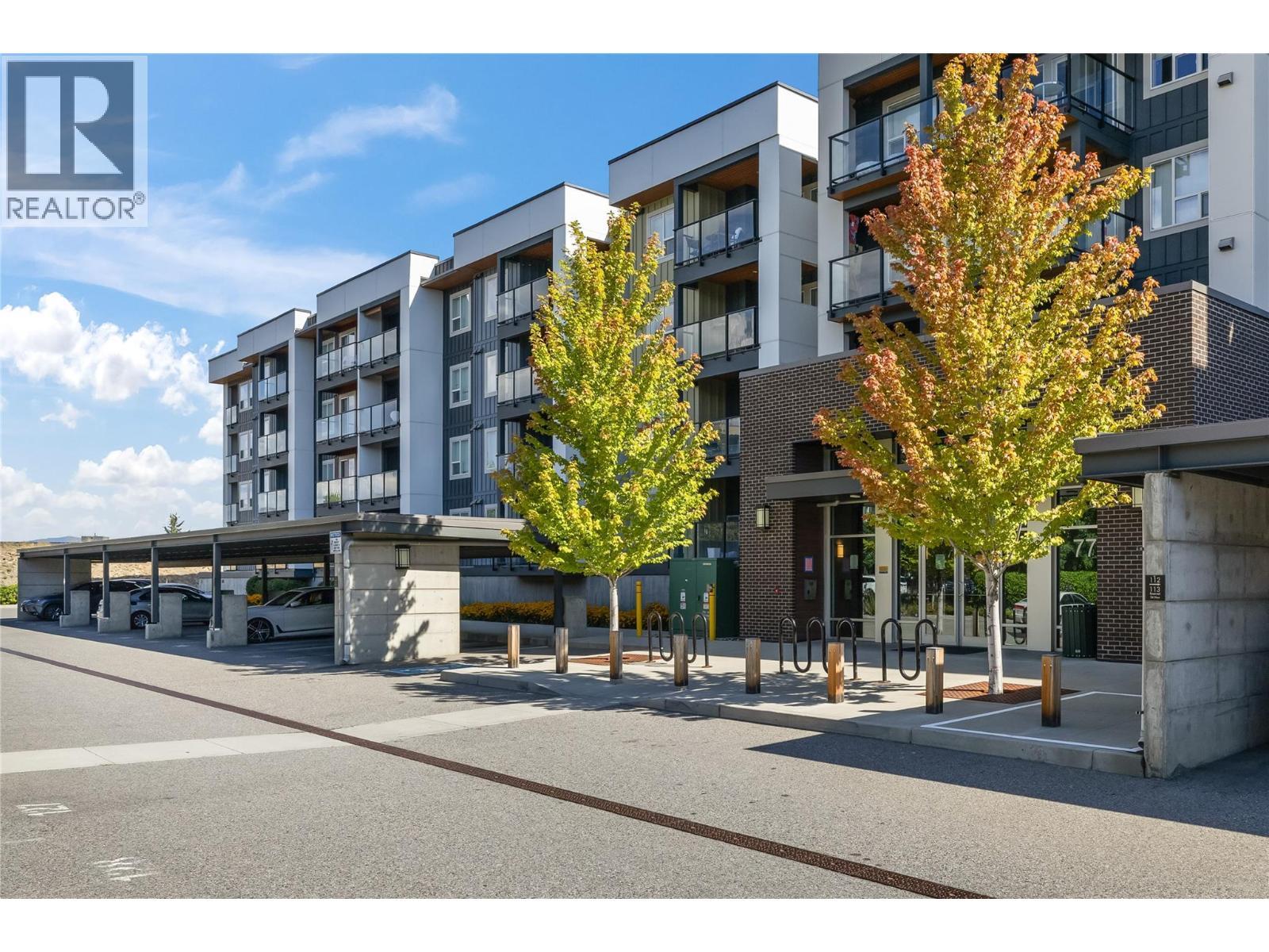 












775 ACADEMY Way Unit# PH17

,
Kelowna,




British Columbia
V1V0A5

