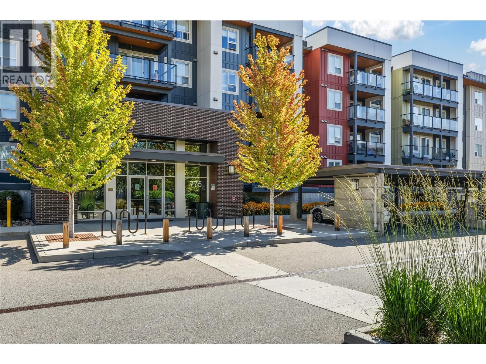 












775 ACADEMY Way Unit# PH17

,
Kelowna,




British Columbia
V1V0A5

