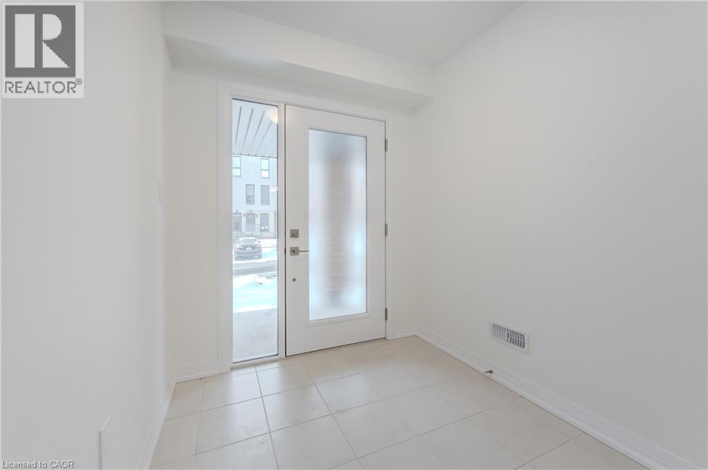 












19 URBANE Boulevard

,
Kitchener,




Ontario
N2E0H8

