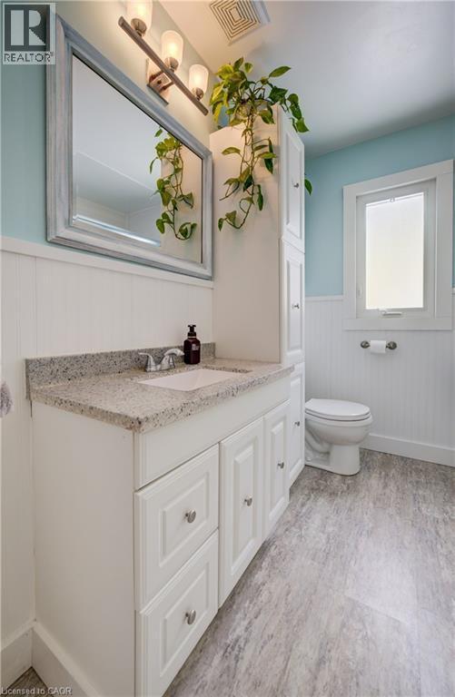 












1170 UNION Street

,
Kitchener,




Ontario
N2H6K2

