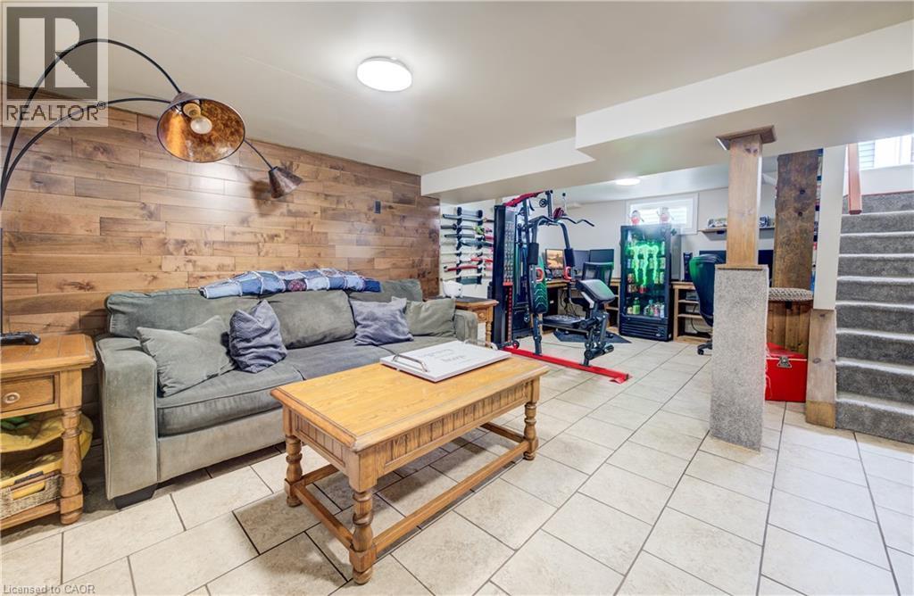 












1170 UNION Street

,
Kitchener,




Ontario
N2H6K2

