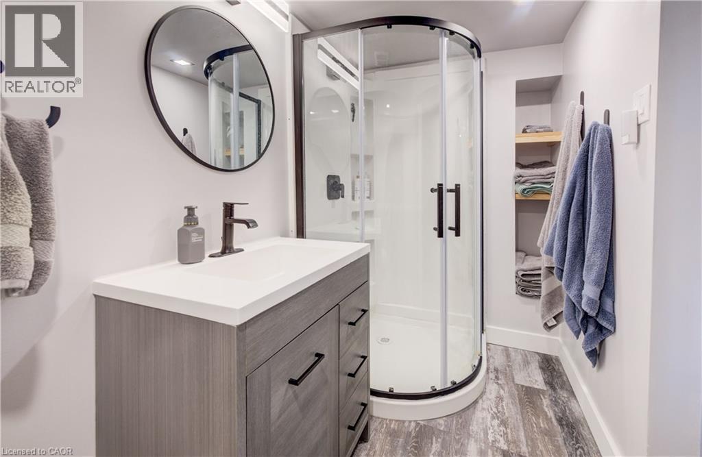 












1170 UNION Street

,
Kitchener,




Ontario
N2H6K2

