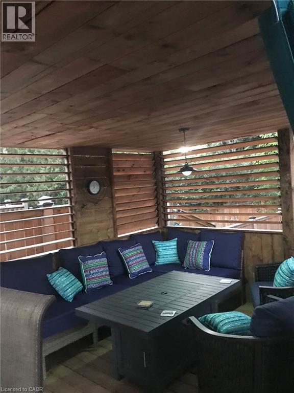 












1170 UNION Street

,
Kitchener,




Ontario
N2H6K2

