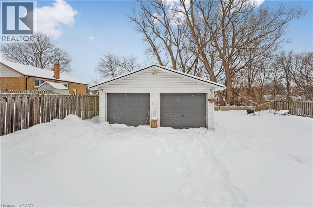 












69 HEIMAN Street

,
Kitchener,




Ontario
N2M3L8

