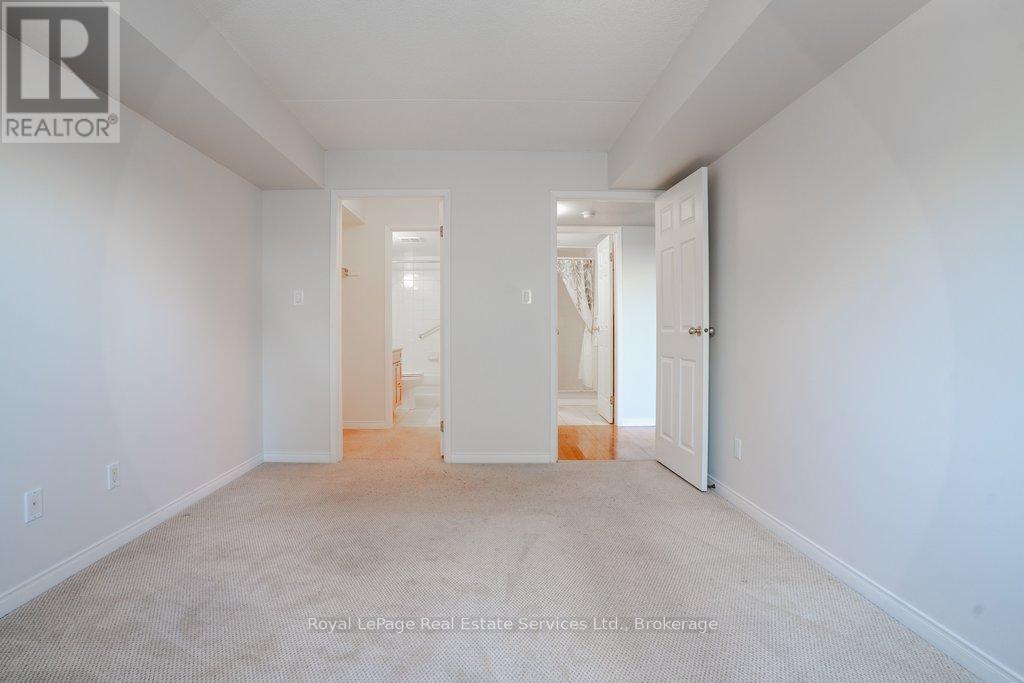 












214 - 3499 UPPER MIDDLE ROAD

,
Burlington (Headon),




Ontario
L7M4M7

