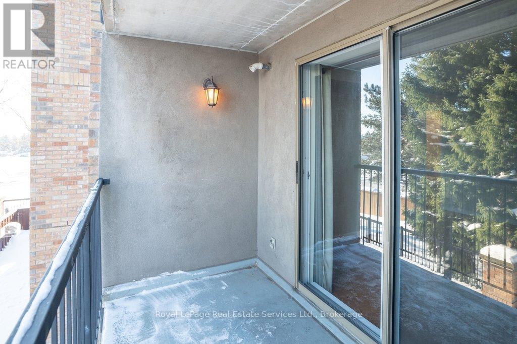 












214 - 3499 UPPER MIDDLE ROAD

,
Burlington (Headon),




Ontario
L7M4M7

