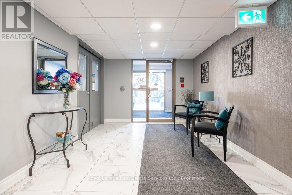 












214 - 3499 UPPER MIDDLE ROAD

,
Burlington (Headon),




Ontario
L7M4M7

