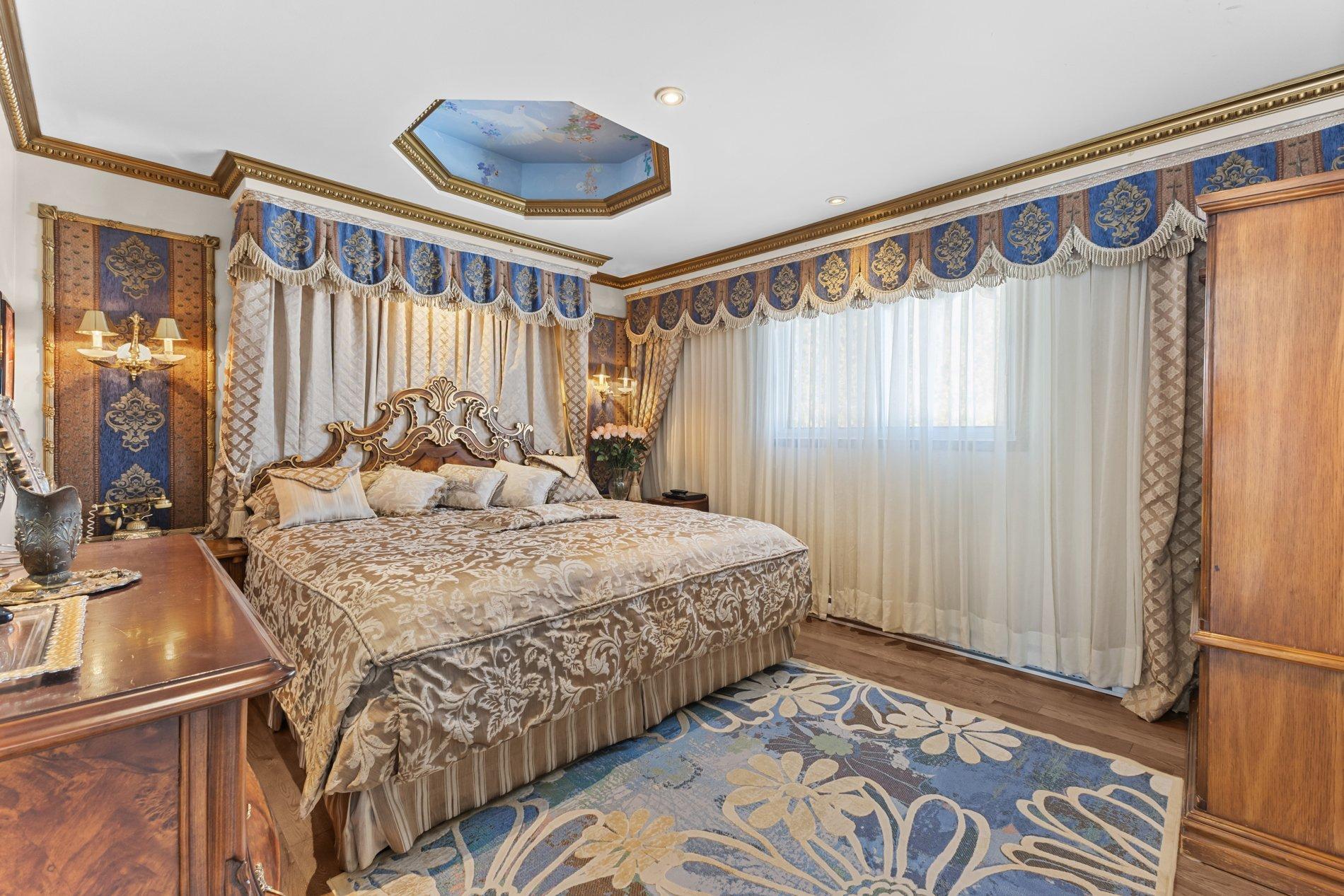 









486


Rue Donatien

,
Laval (Fabreville),




QC
H7P2A5

