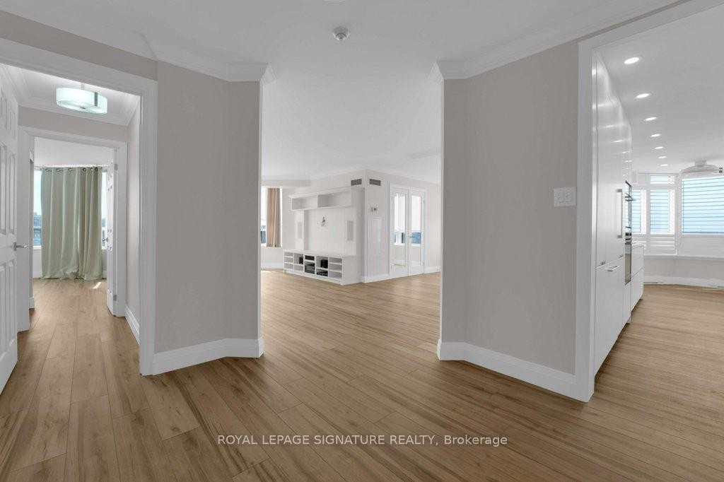 









22


Clarissa

Drive, 1404,
Richmond Hill,




ON
L4C 9R6

