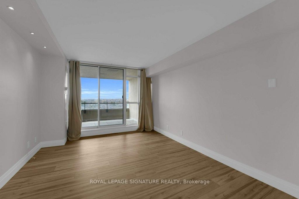 









22


Clarissa

Drive, 1404,
Richmond Hill,




ON
L4C 9R6

