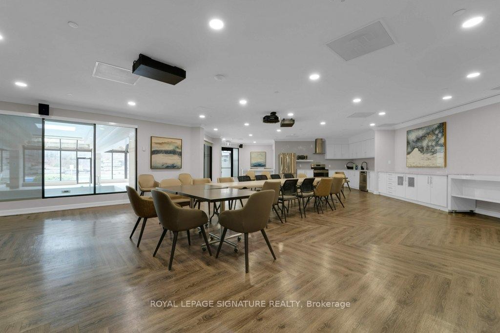 









22


Clarissa

Drive, 1404,
Richmond Hill,




ON
L4C 9R6

