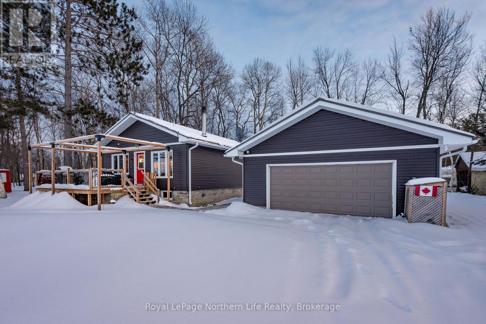 












405 BEAR CREEK ROAD

,
Nipissing,




Ontario
P0H1H0

