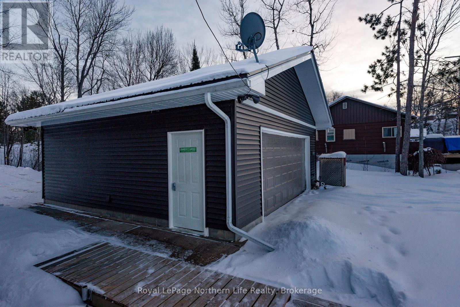 












405 BEAR CREEK ROAD

,
Nipissing,




Ontario
P0H1H0

