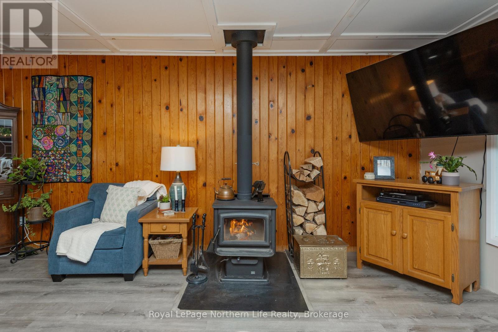 












405 BEAR CREEK ROAD

,
Nipissing,




Ontario
P0H1H0

