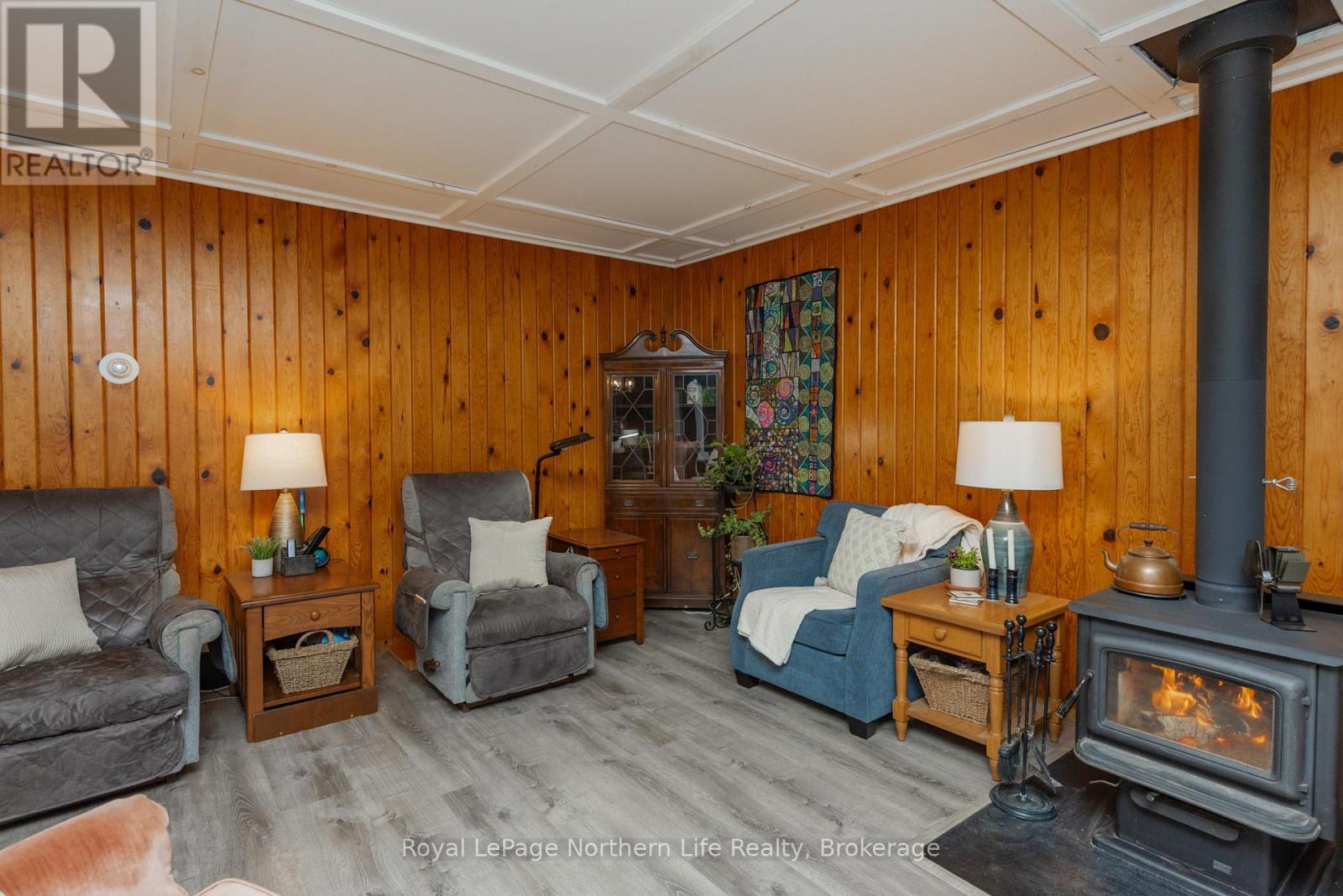 












405 BEAR CREEK ROAD

,
Nipissing,




Ontario
P0H1H0

