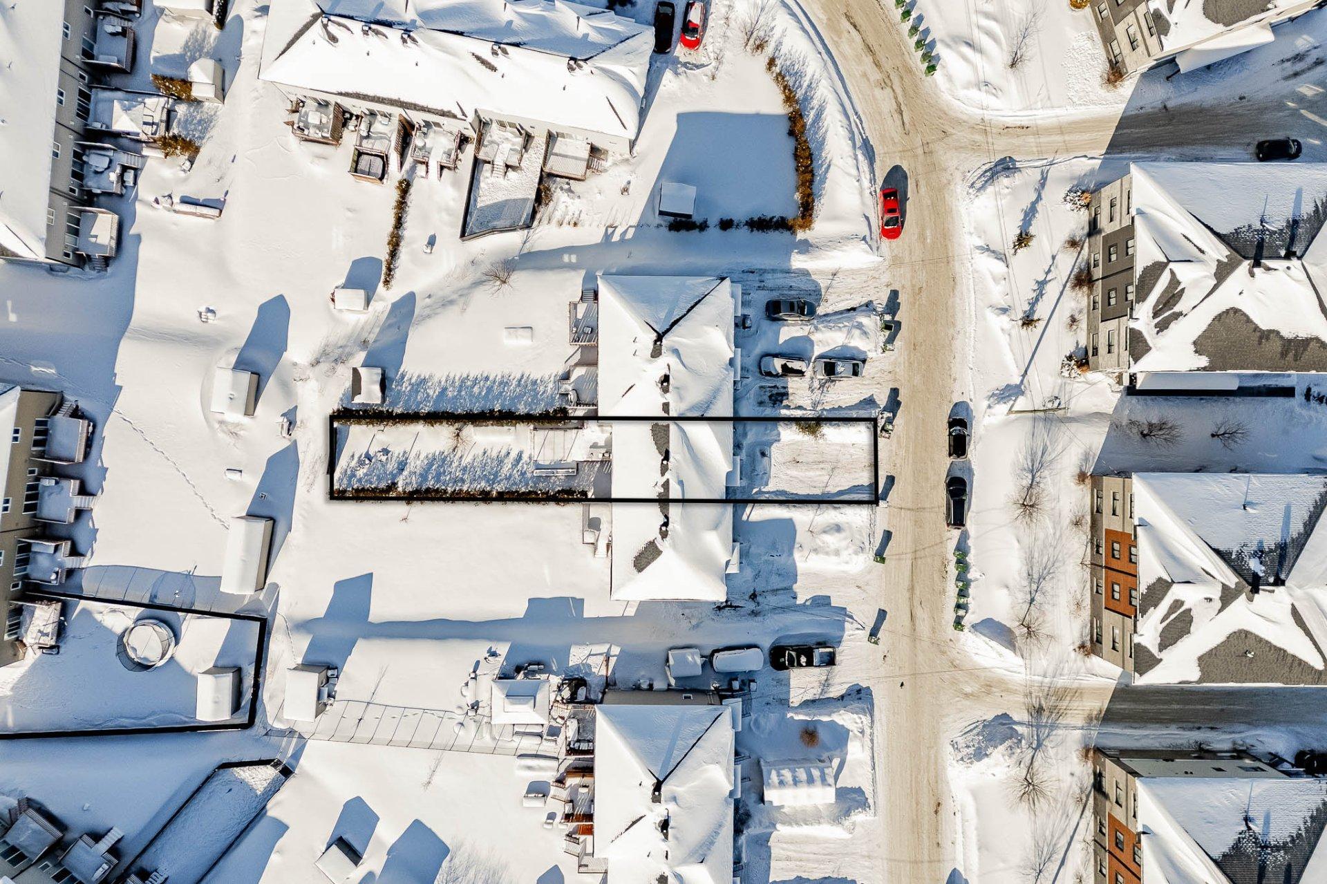 









3860


Rue Imelda-Lefebvre

,
Sherbrooke (Brompton/Rock Forest/Saint-Élie/Deauville),




QC
J1N1B2

