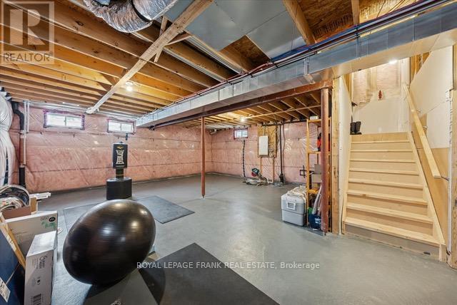 












167 ASH STREET

,
Scugog (Port Perry),




Ontario
L9L0B1

