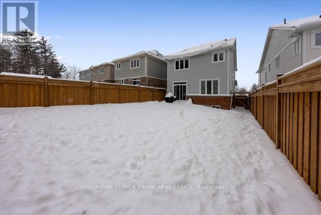 












167 ASH STREET

,
Scugog (Port Perry),




Ontario
L9L0B1

