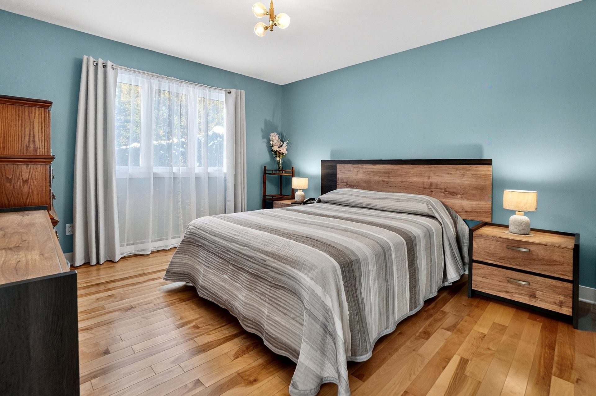 









194


Rue Cuthbert

,
Berthierville,




QC
J0K1A0

