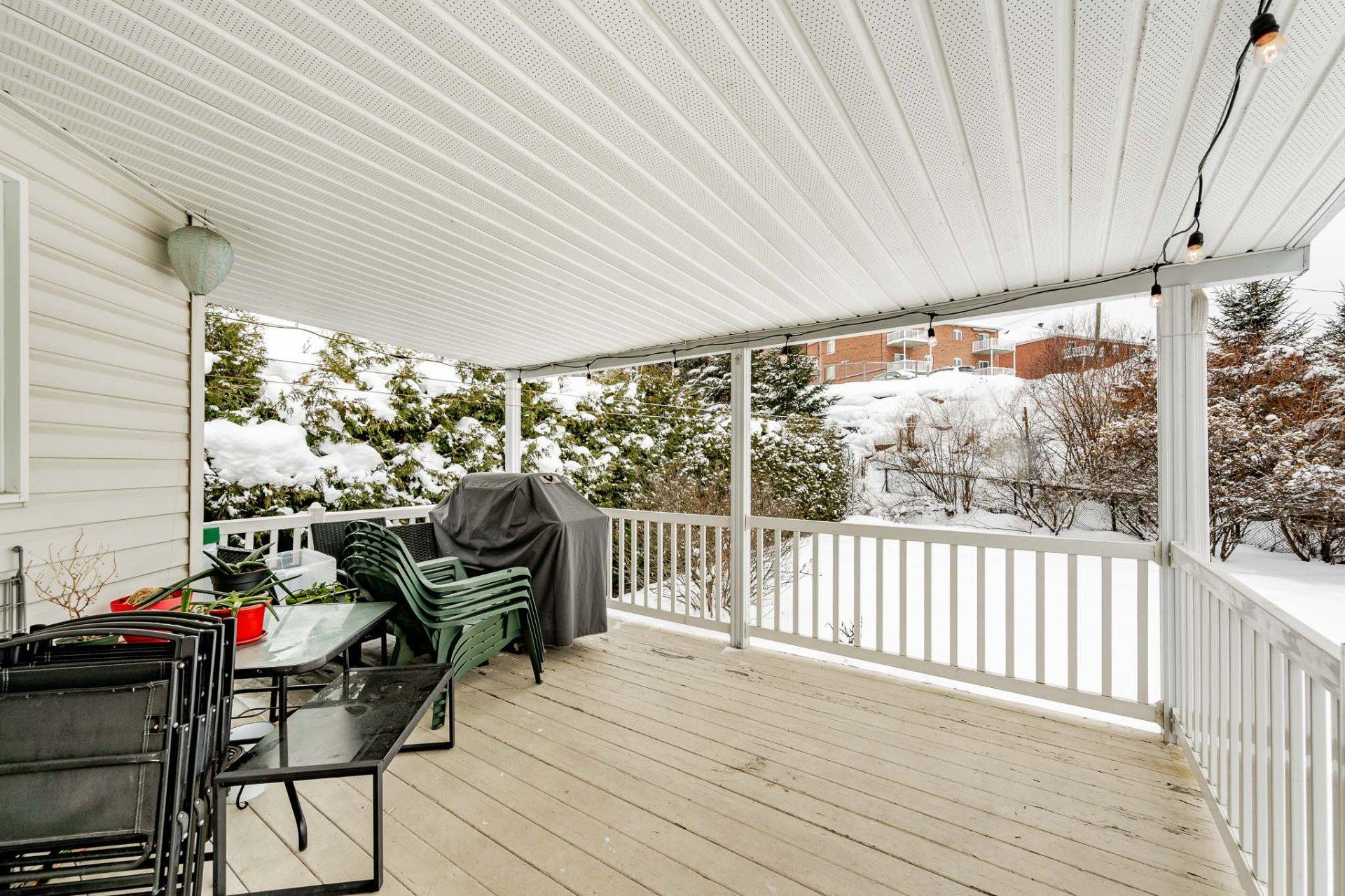 









1487


Rue des Roses

,
Sherbrooke (Fleurimont),




QC
J1E4J2

