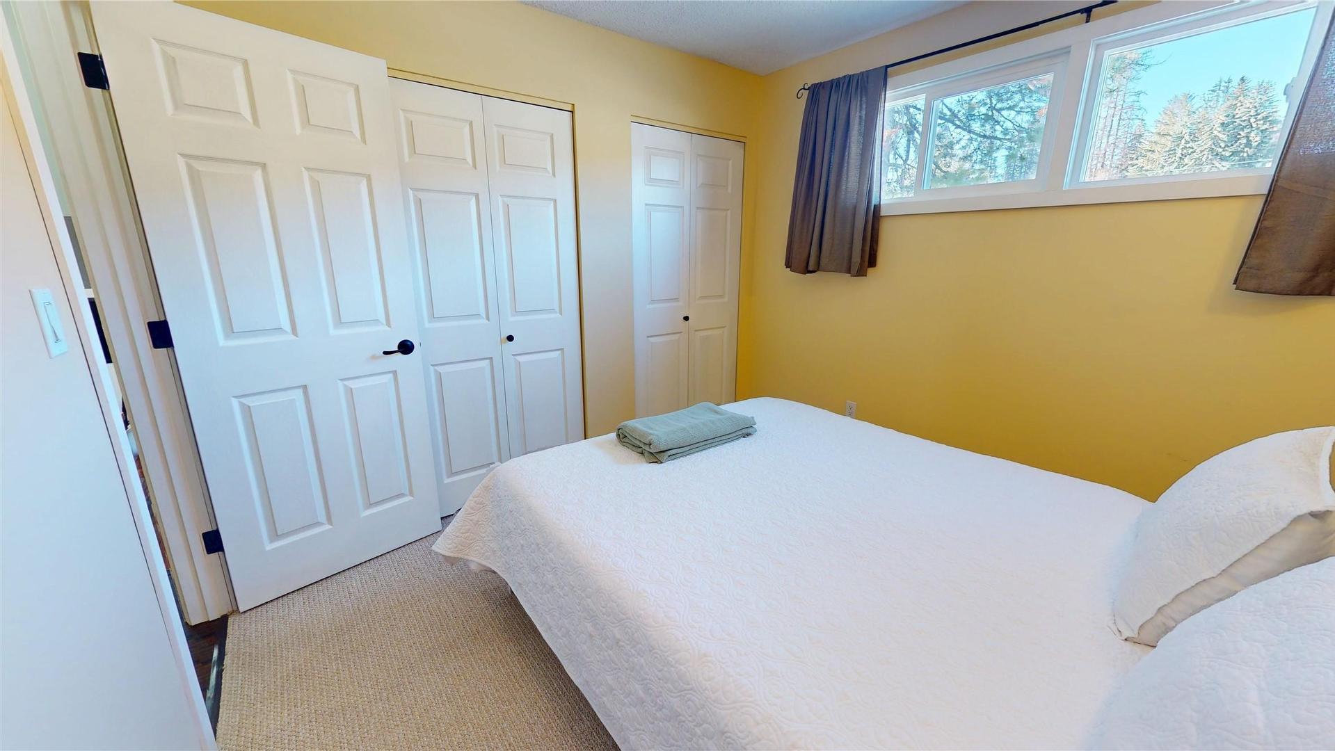 









325


4th

Avenue,
Kimberley,




BC
V1A 2Z2

