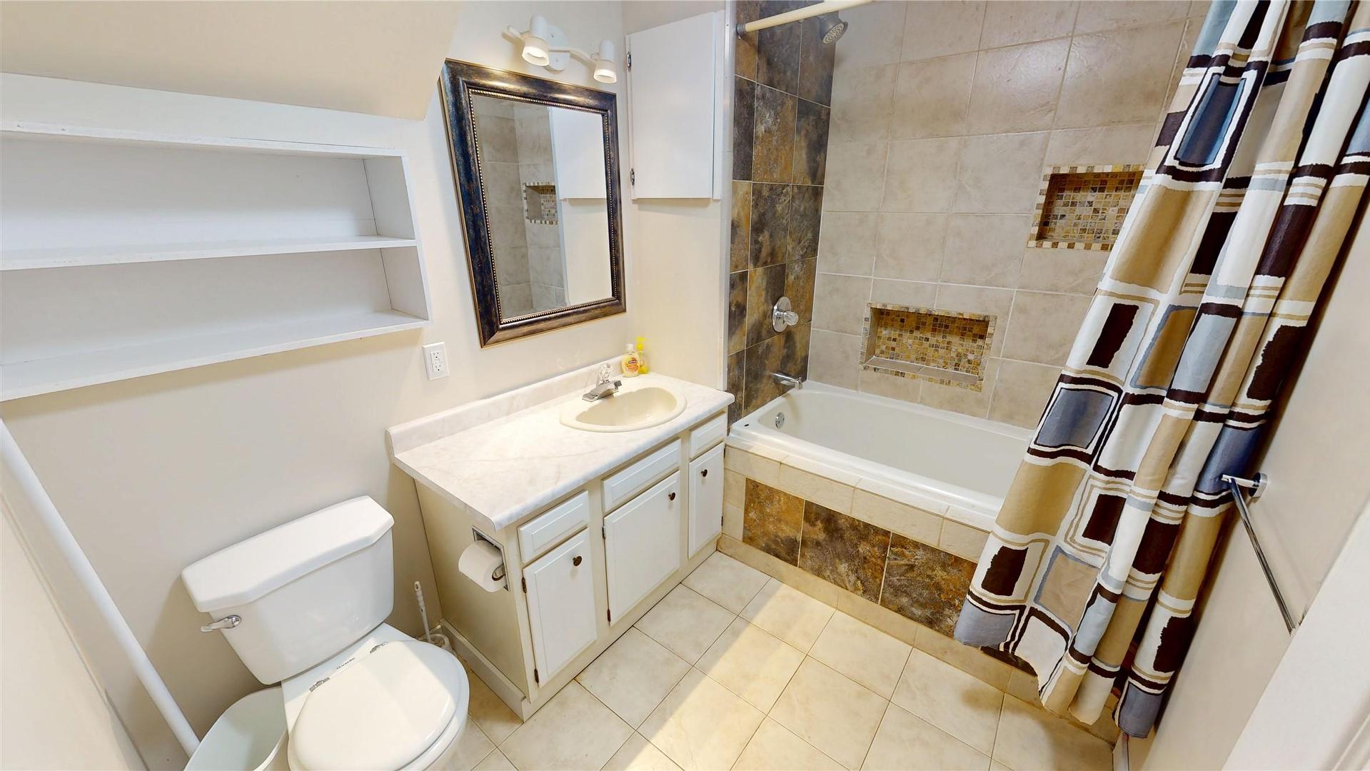 









325


4th

Avenue,
Kimberley,




BC
V1A 2Z2

