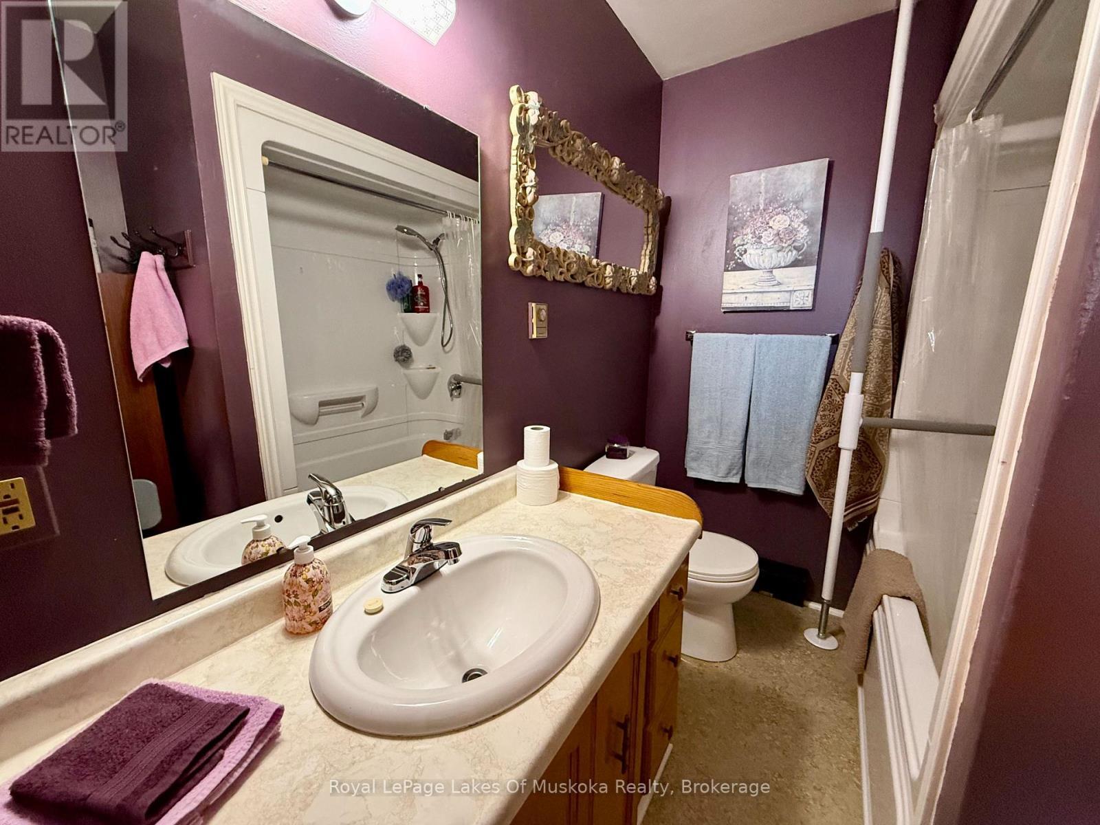 












185 ONTARIO STREET

,
Burk's Falls,




Ontario
P0A1C0

