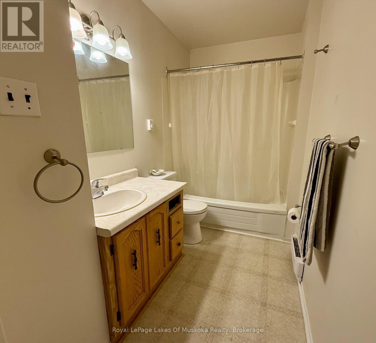 












185 ONTARIO STREET

,
Burk's Falls,




Ontario
P0A1C0

