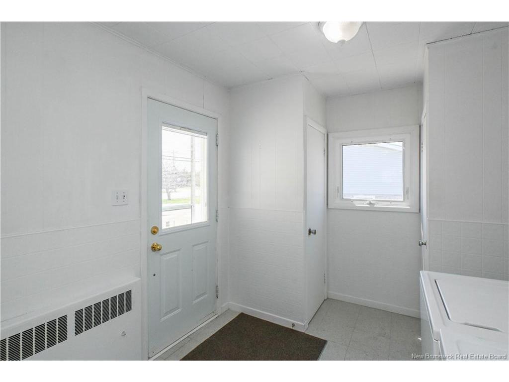 









351


Saint-Pierre E.

BLVD,
Caraquet,




NB
E1W 1B4


