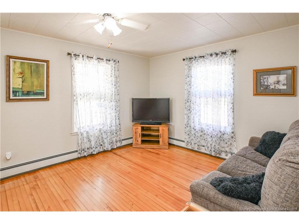 









351


Saint-Pierre E.

BLVD,
Caraquet,




NB
E1W 1B4

