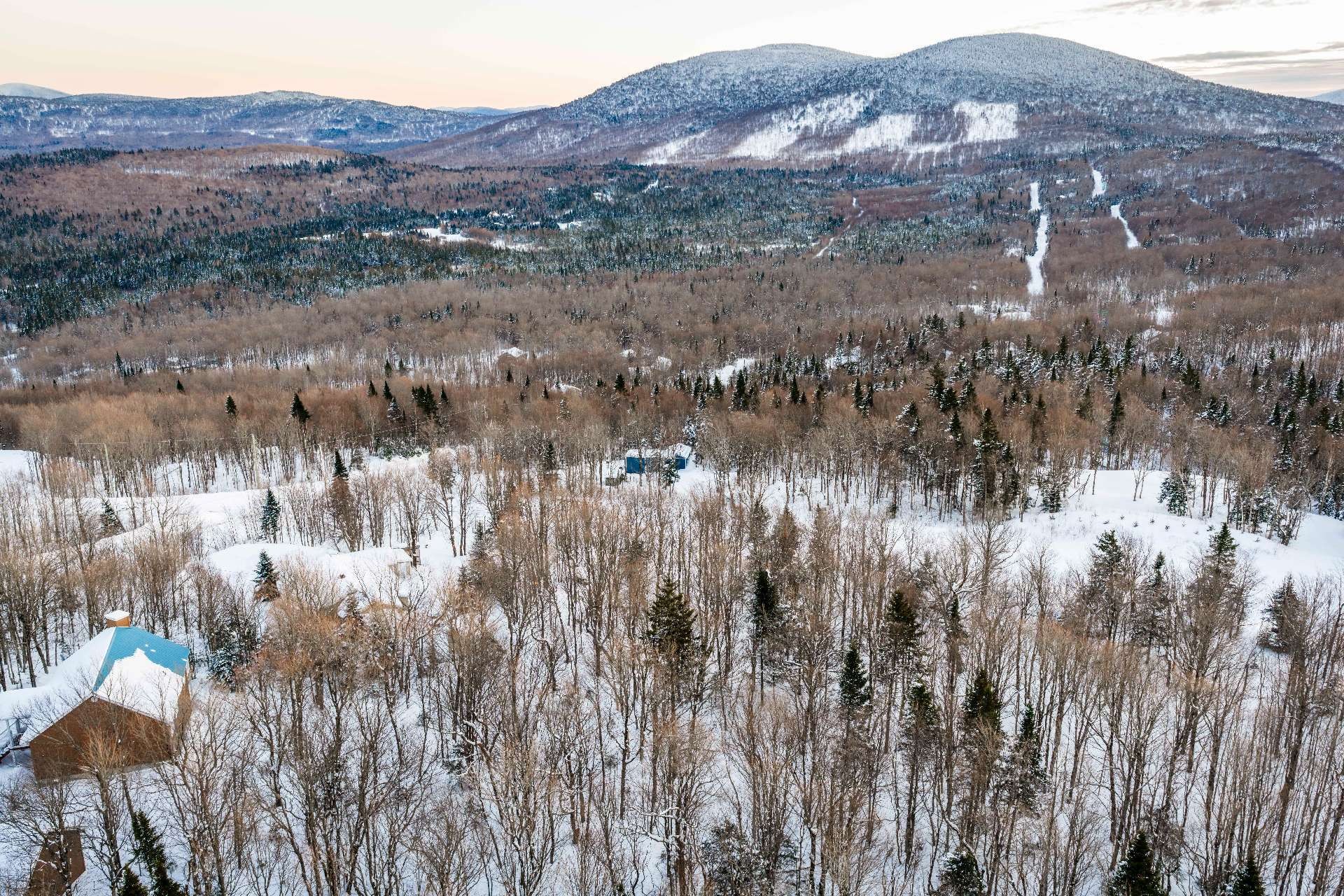 












Ch. Benoît S.

,
Notre-Dame-des-Bois,







QC
J0B2E0

