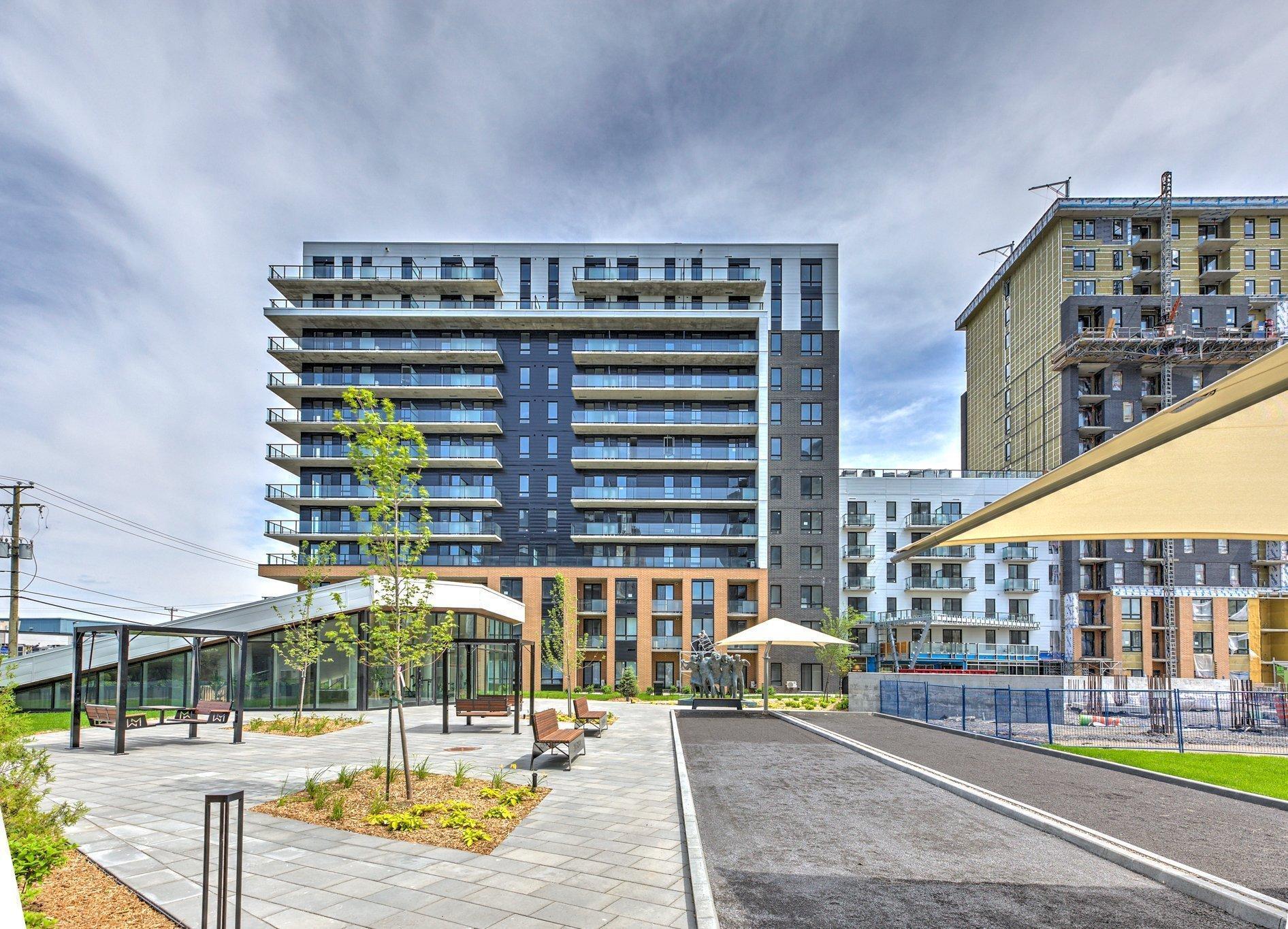 









7227


Boul. Newman

, 620,
Montréal (LaSalle),




QC
H8N0H7

