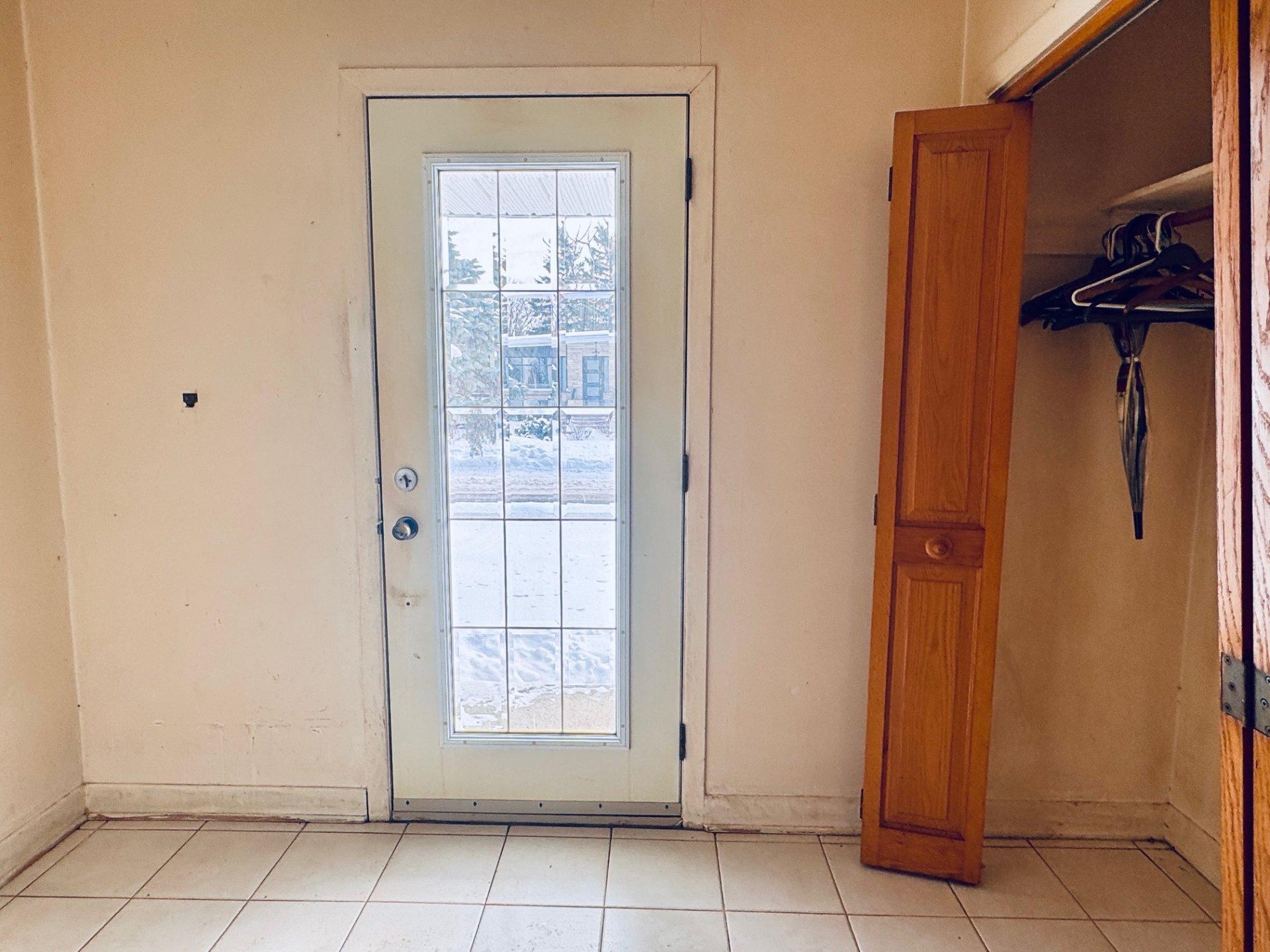 









243


Rue Jacques-Le Tessier

,
Boucherville,




QC
J4B1L2

